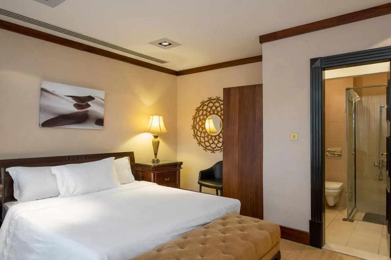 Zabeel Saray Royal Residences Lagoon Villa 두바이