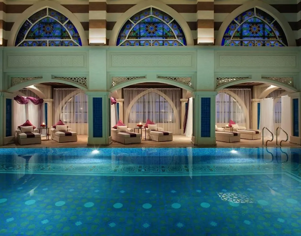 Zabeel Saray Royal Residences Lagoon Villa 두바이