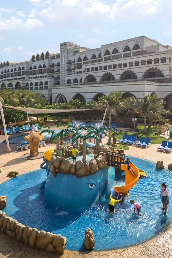 Zabeel Saray Royal Residences Lagoon Villa 두바이