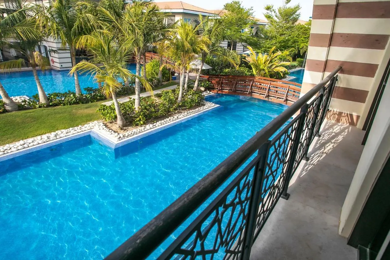 Zabeel Saray Royal Residences Lagoon Villa 두바이